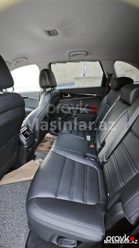 Kia Sorento, 2017 il — Minik avtomobili icarəsi, Bakı (5)