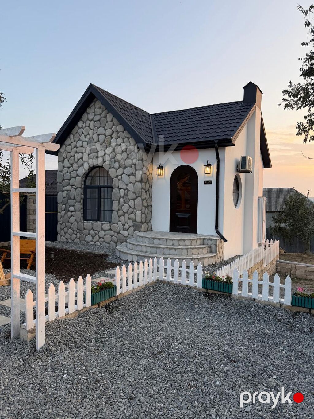 Günlük kirayə - İsmayıllı Ev Talıstan kəndində yerləşir. 1 otaqlı — Ev, villa, İsmayıllı (3)