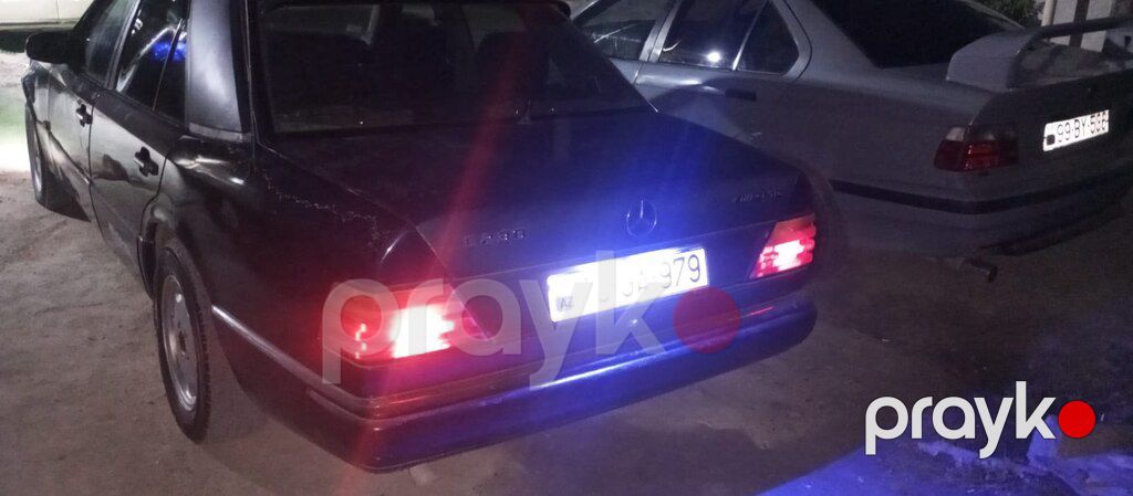Mercedes 230 E, 2.3 L, 1990 il, 230 000 km — Avtomobillər, Bakı (2)