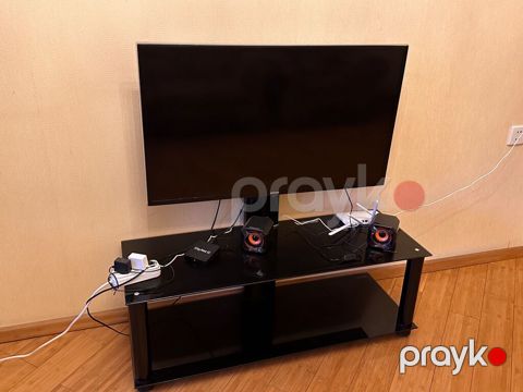 Samsung smart tv satilir.Yuksək səsdə dinamikdə xışıltı var — Bakı