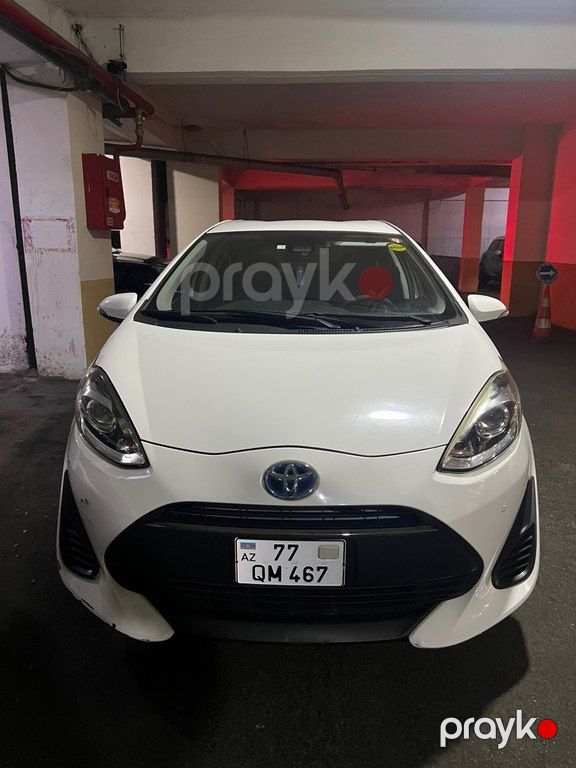 Toyota Aqua, 1.5 L, 0.87 kWh, 2020 il, 130 000 km — Avtomobillər, Bakı (9)