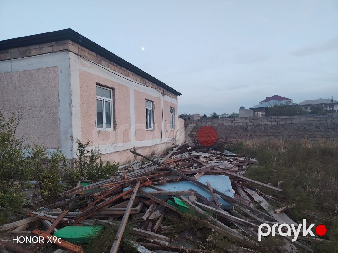 Satılır 6 otaqlı həyət evi/bağ evi 95 m² — Ev, villa, Bakı (2)