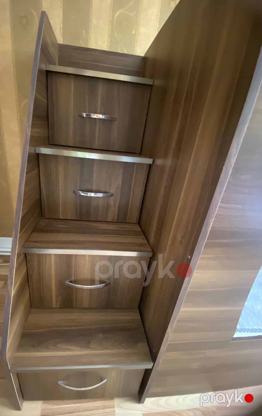 Iki mertebeli kravat — Mebel, Sumqayıt (3)