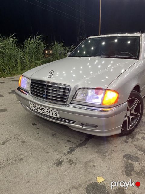 Mercedes-Benz C 230: 2.3 l 1999 il Sedan — Göyçay