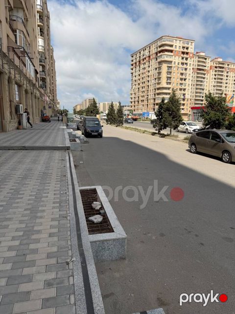 Satılır obyekt 120 m² — Bakı