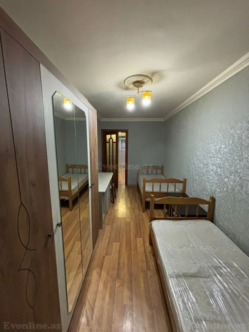 Satılır 3 otaqlı Mənzil Köhnə tikili 72 m² Bakı, Yasamal r., Elmlər Akademiyası m — Mənzil, Bakı (7)