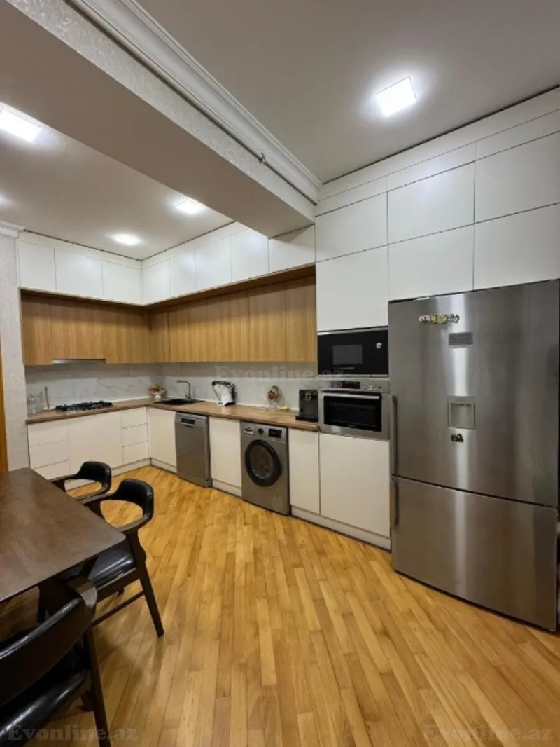 Satılır 3 otaqlı Mənzil Yeni tikili 140 m² Bakı, Nərimanov r., Nəriman Nərimanov m — Mənzil, Bakı (5)