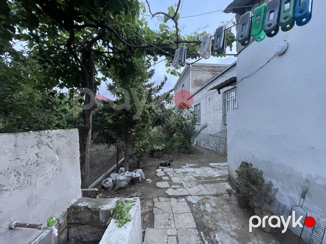 Satılır 4 otaqlı həyət evi/bağ evi 135 m² — Ev, villa, Bakı (2)