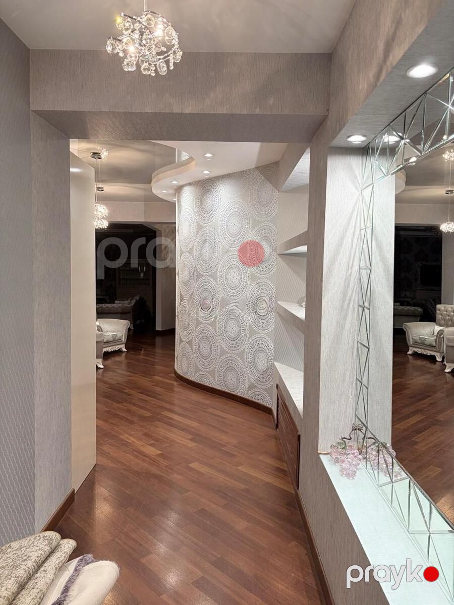 İcarəyə verilir 4 otaqlı yeni tikili 200 m² — Mənzil, Bakı (8)