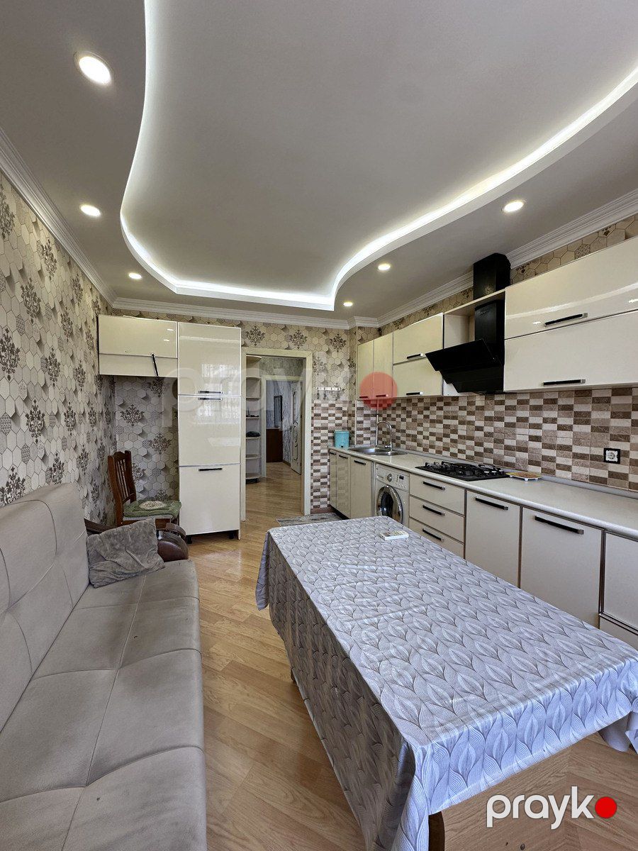 Satılır 3 otaqlı köhnə tikili 90 m² — Mənzil, Bakı (9)
