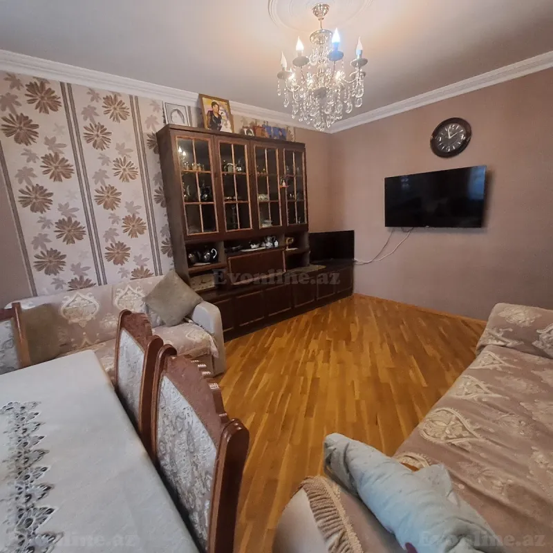 Satılır 3 otaqlı Mənzil Köhnə tikili 90 m² Bakı, Nizami r., Neftçilər m., 8-ci kilometr — Mənzil, Bakı (4)