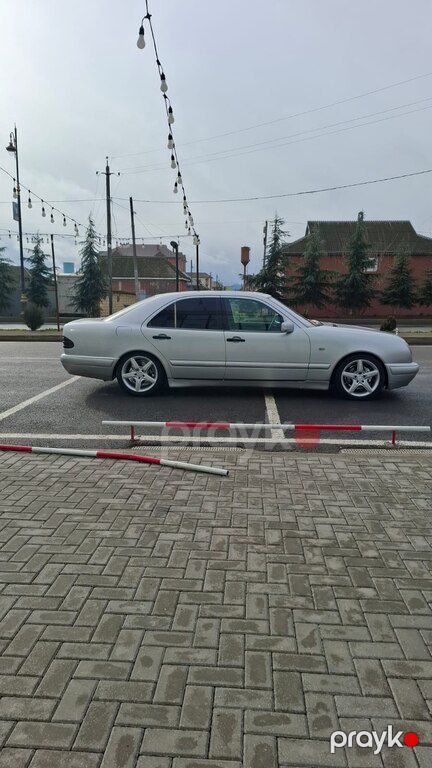 Mercedes E 220, 2.2 L, 1998 il, 812 385 km — Avtomobillər, Sumqayıt (3)