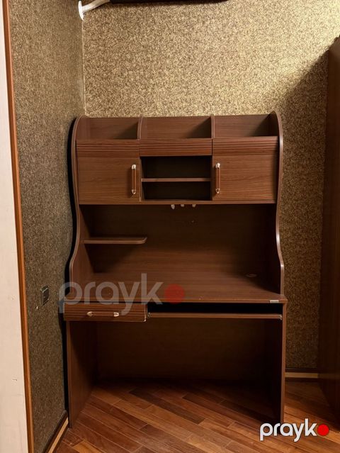 Künc masa, Polkalı, Siyirməli, Teksturalı laminat — Bakı
