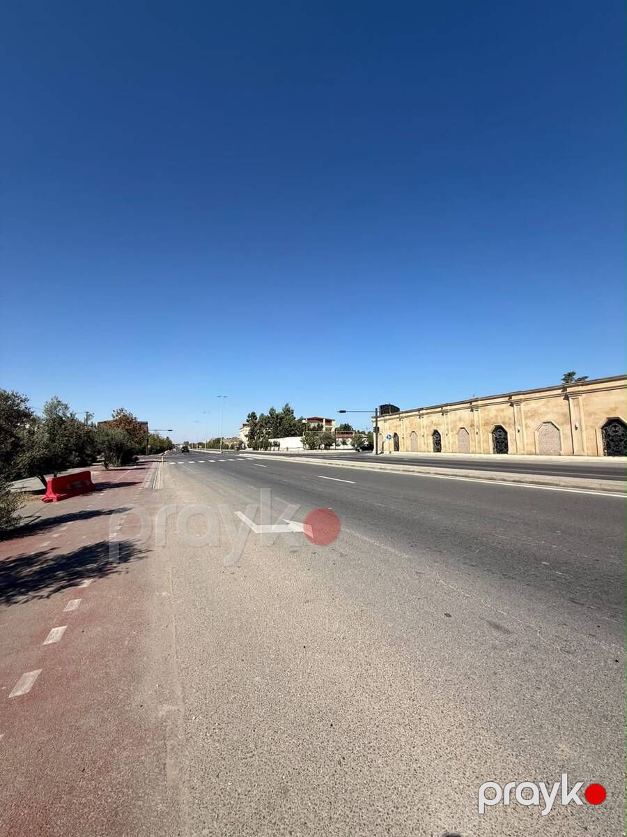 Satılır 8 otaqlı həyət evi/bağ evi 250 m² — Ev, villa, Bakı (4)