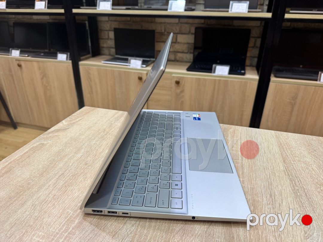 Noutbuk Hp Pavilion 15t-eg300 i5 — Noutbuklar, Bakı (4)