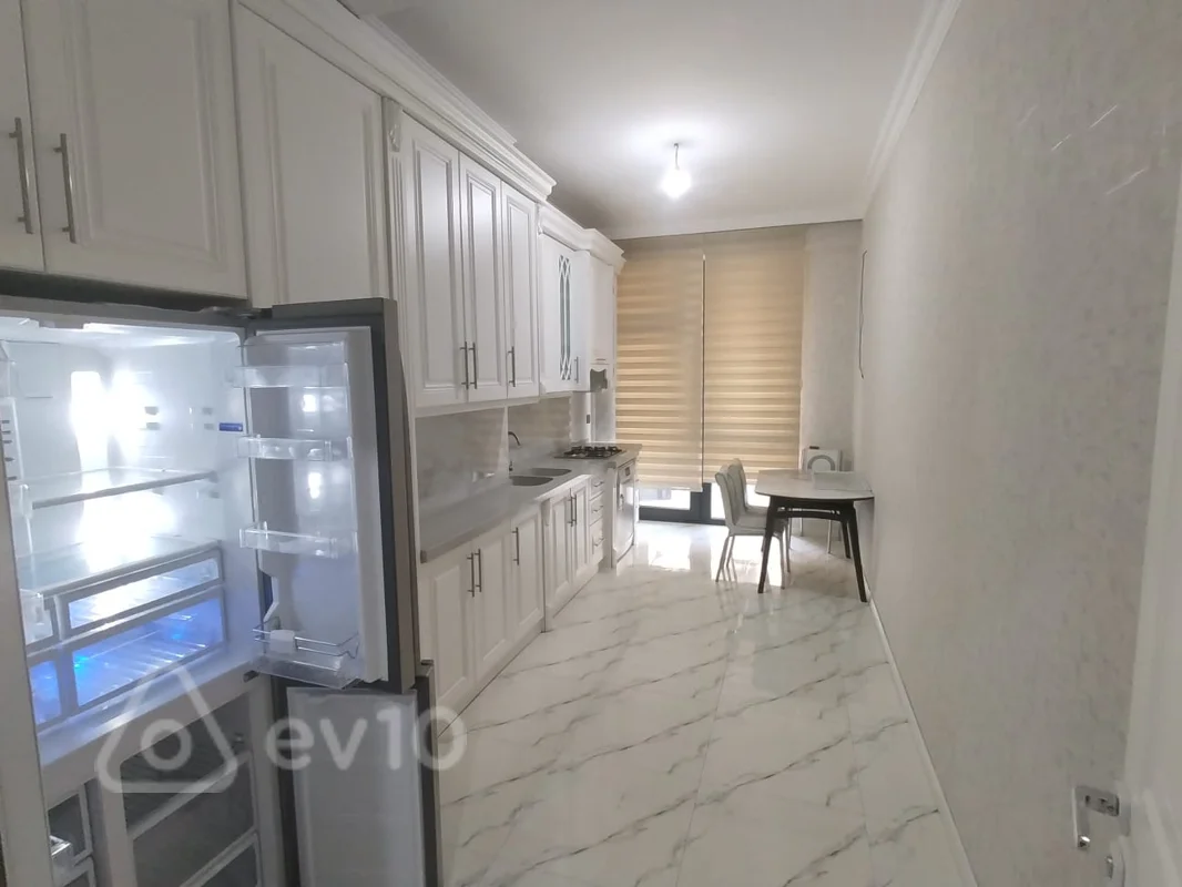 3 otaqlı mənzil, 165 m², Təbriz küçəsi — Mənzil, Bakı (6)