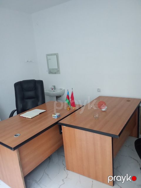 Ofis mebeli — Xırdalan