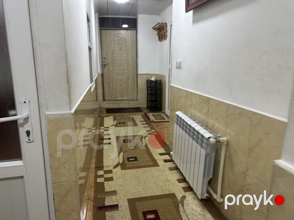 Kirayə üçün 2 otaqlı mənzil – əsas xüsusiyyətlər: - Geniş dəhliz — Mənzil, Bakı (3)