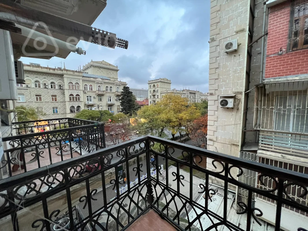 1 otaqlı mənzil, 42 m², Hüseyn Cavid pr. — kirayə — Bakı