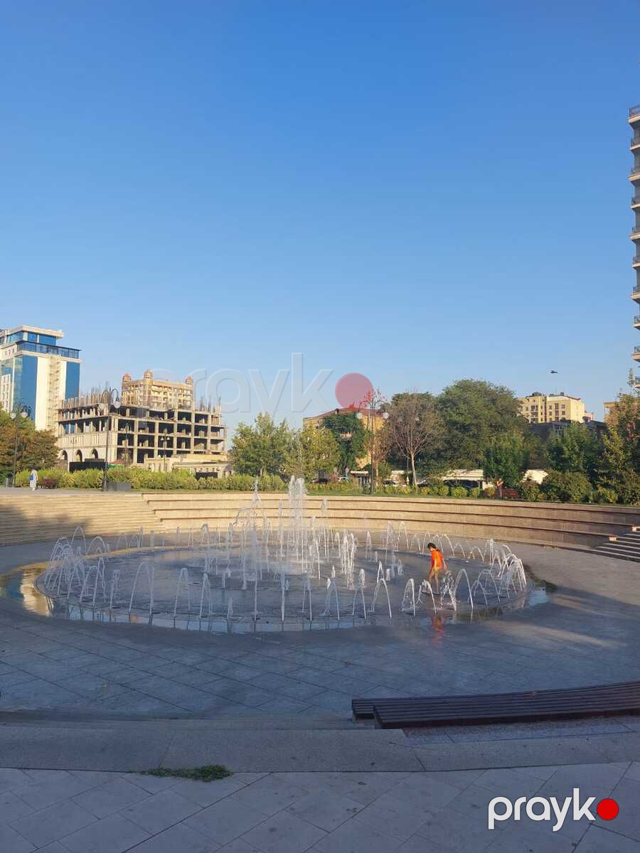 Satılır 4 otaqlı yeni tikili 199 m² — Mənzil, Bakı (2)