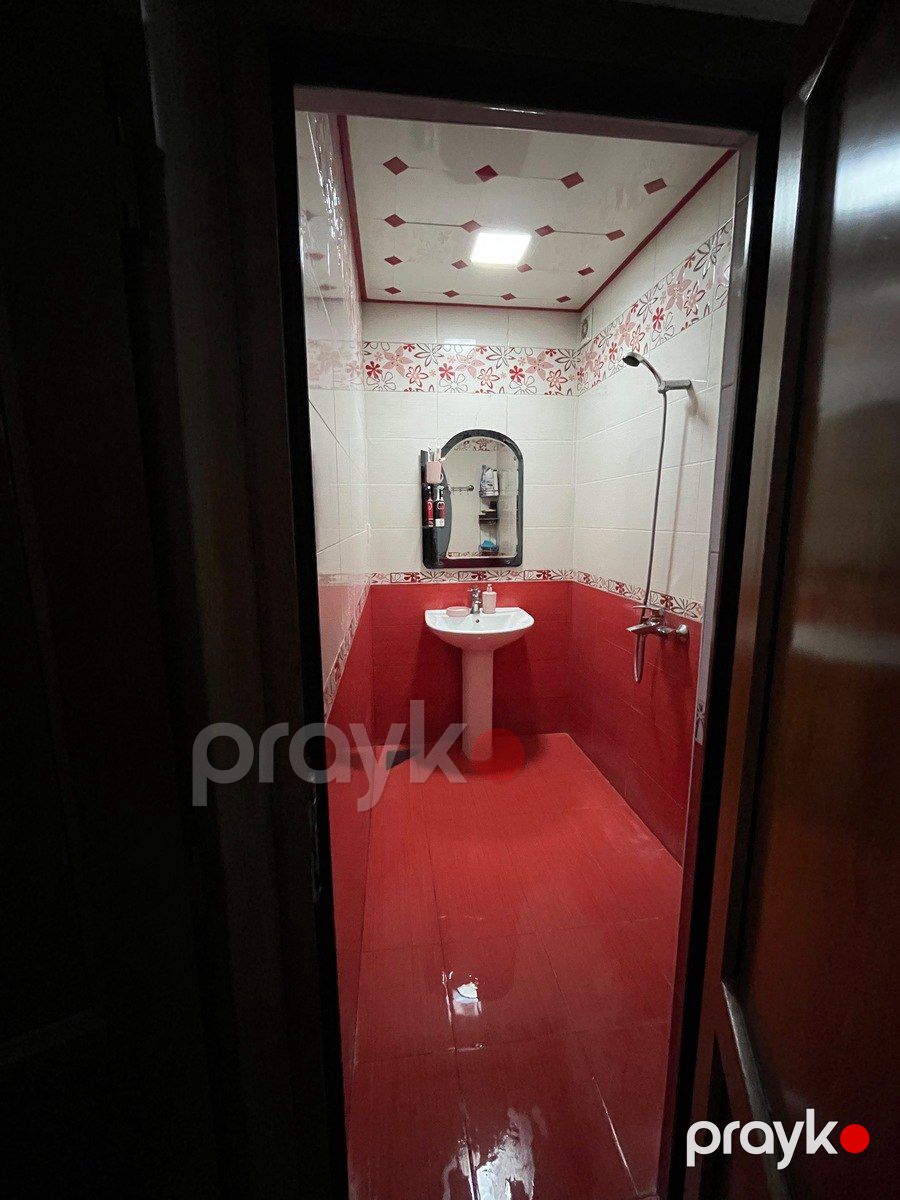 Satılır 2 otaqlı köhnə tikili 55 m² — Mənzil, Bakı (11)