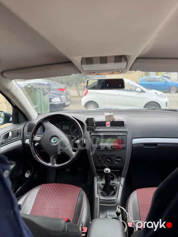 Skoda Octavia, 1.6 L, 2005 il, 180 000 km — Avtomobillər, Bakı (6)