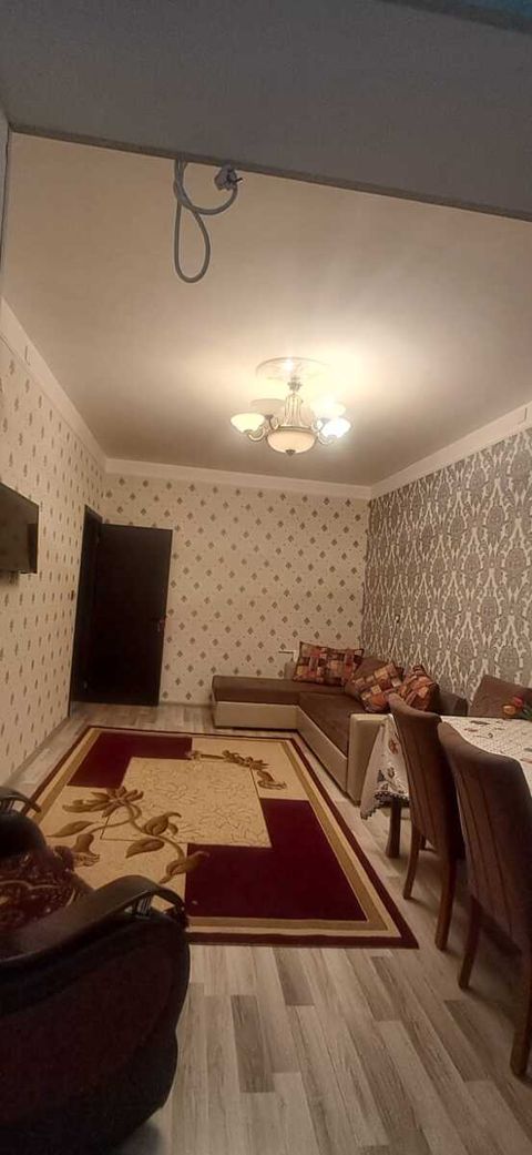 Satılır 2 otaqlı köhnə tikili 60 m² — Bakı