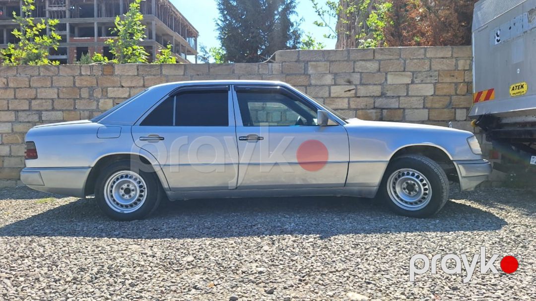 Mercedes E 200, 1993 il — Avtomobillər, Quba (4)