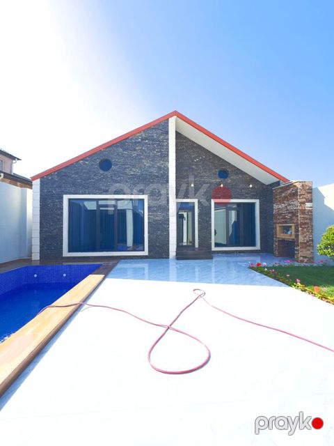 Satılır 4 otaqlı həyət evi/bağ evi 180 m² — Bakı