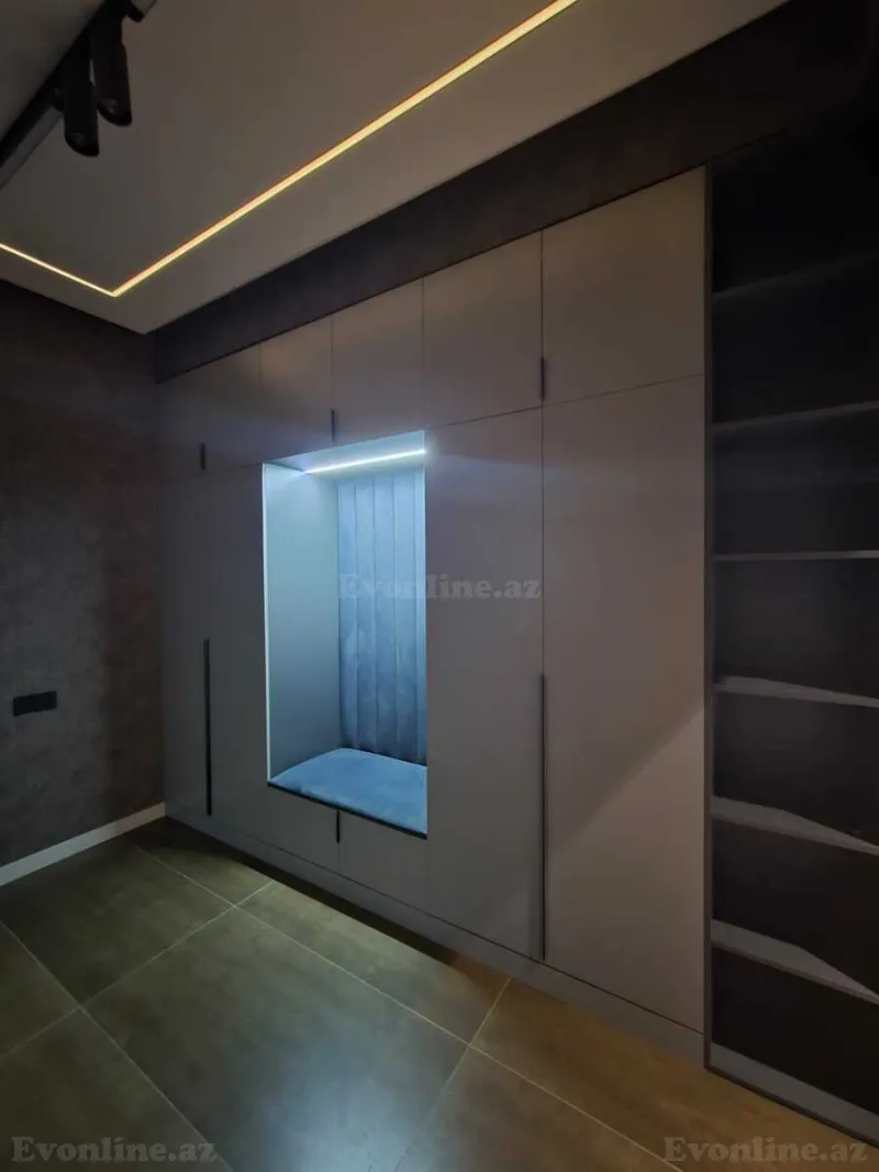Satılır 3 otaqlı Mənzil Yeni tikili 89 m² Bakı, Binəqədi r., Azadlıq prospekti m., 8-ci mikrorayon — Bakı