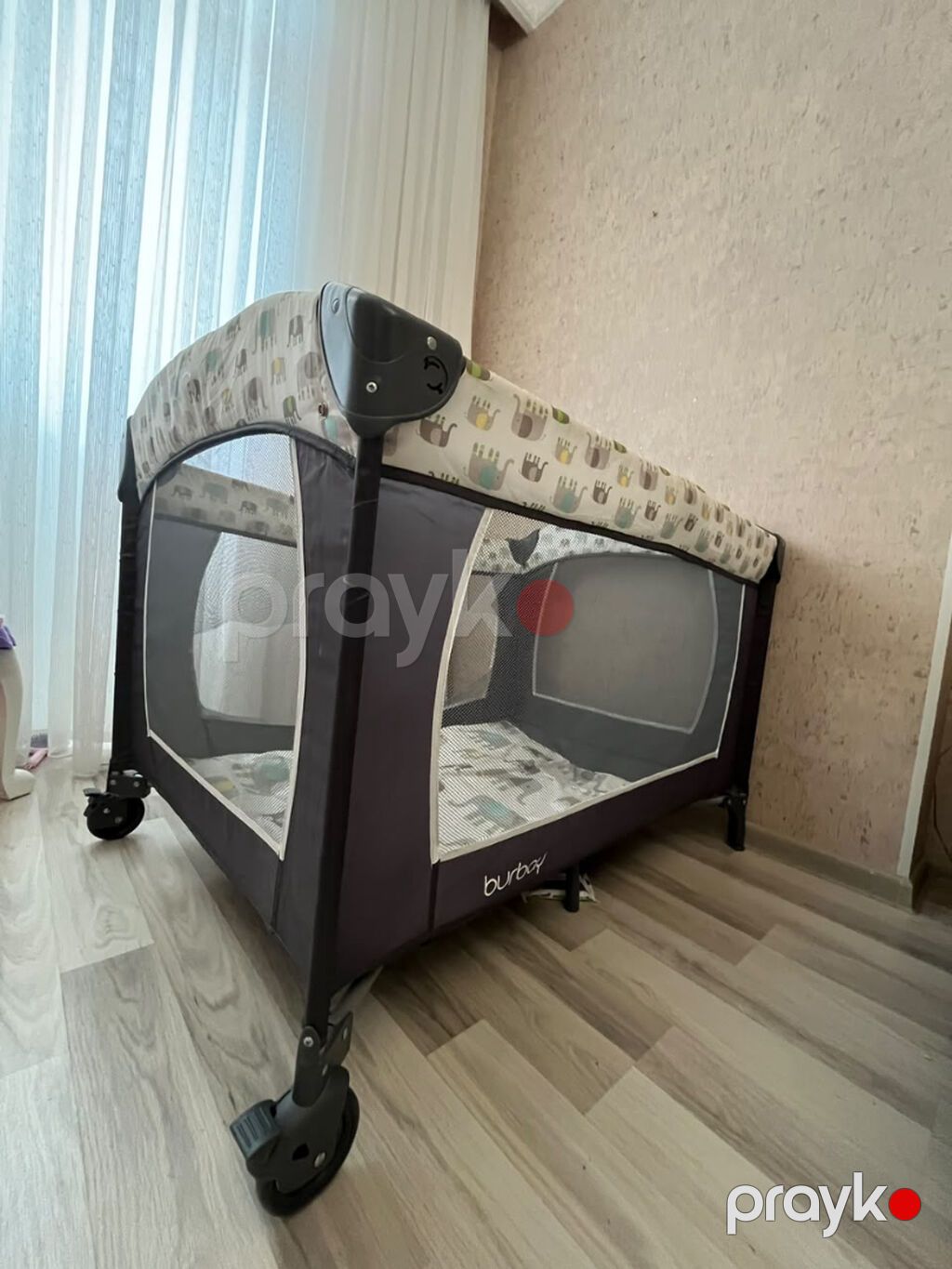 Manej Burbay Uşaq yatağı satılır, normal vəziyyətdədir. Ön tərəfinin — Manequinlər, Bakı (4)