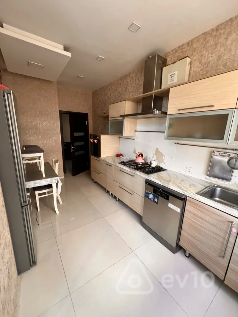 3 otaqlı mənzil, 120 m², Məmmədəli Şərifli — kirayə — Mənzil, Bakı (11)