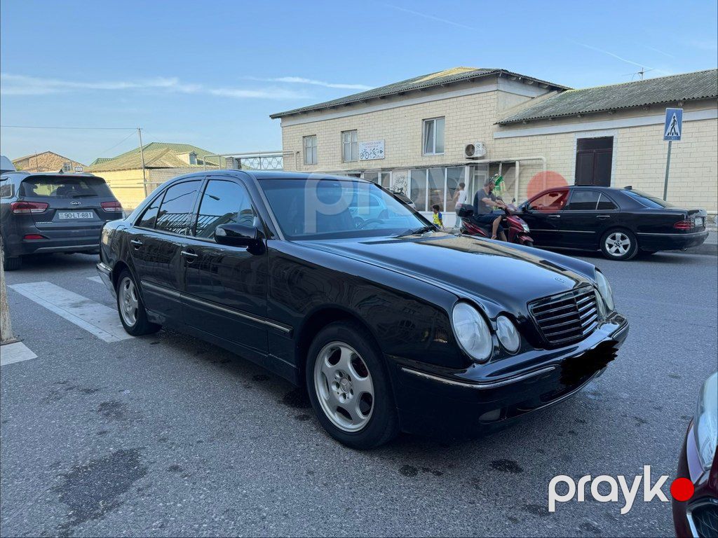 Mercedes E 270, 2.7 L, 2001 il, 399 123 km — Avtomobillər, Bakı (2)