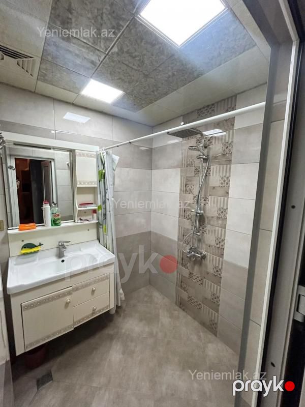 Satılır 3 otaqlı Bina evi menzil (Köhnə tikili), 70 m², Suraxanı rayonu — Mənzil, Bakı (8)
