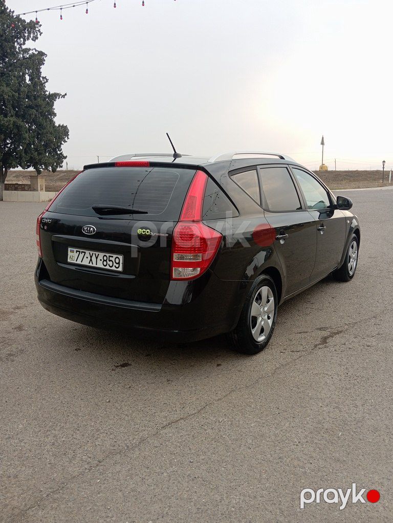 Kia Ceed SW, 1.4 L, 2009 il, 250 000 km — Avtomobillər, Tovuz (3)