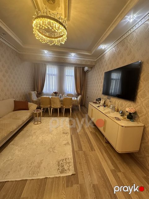Satılır 2 otaqlı yeni tikili 75 m² — Bakı
