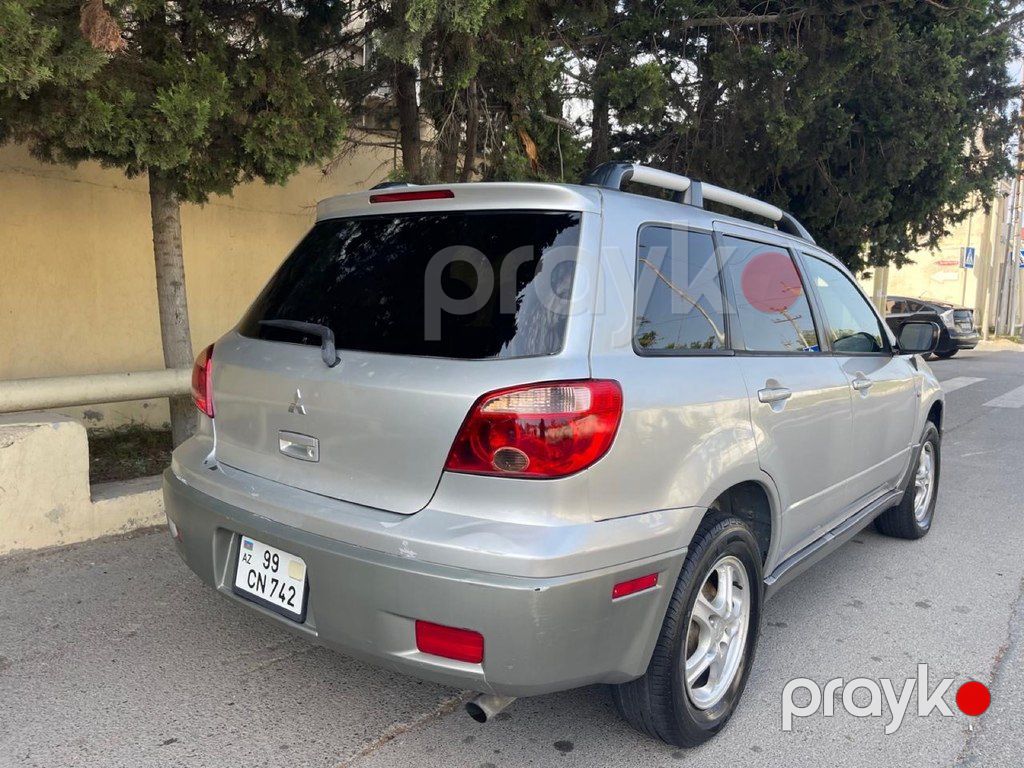Mitsubishi Outlander, 2.4 L, 2002 il, 250 000 km — Avtomobillər, Bakı (6)
