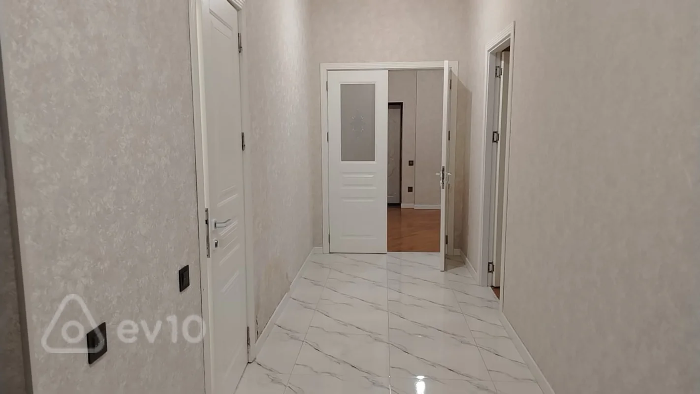 3 otaqlı mənzil, 165 m², Təbriz küçəsi — Mənzil, Bakı (2)