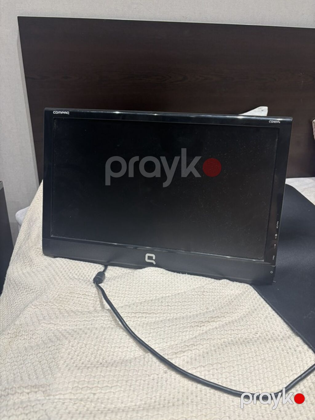 Compaq LCD monitor - Model: Compaq Q1859s (etiketdə Q1859S qeyd — Monitorlər, Masazır (5)
