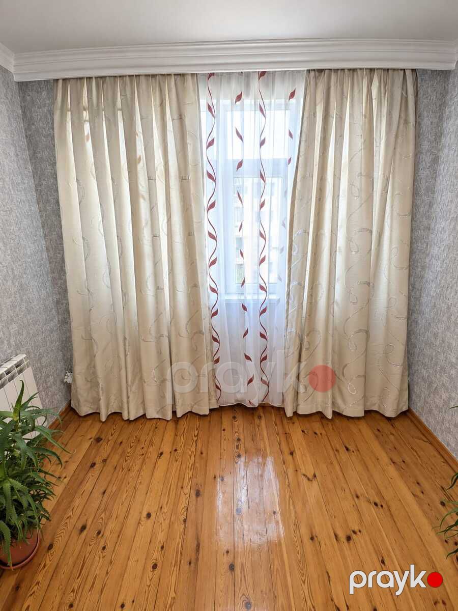 Satılır 4 otaqlı köhnə tikili 100 m² — Mənzil, Bakı (11)