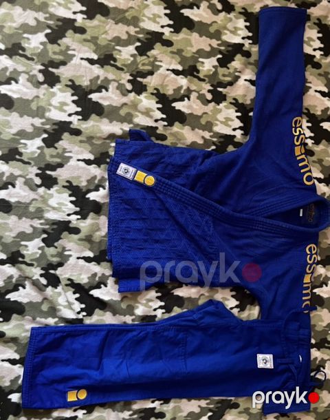 Məhsul: Essimo Jiu-Jitsu/Kimono dəsti (üst və şalvar) Təsvir: - Rəng — Bakı