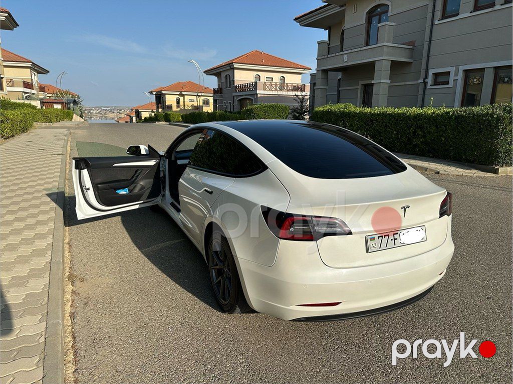 Tesla Model 3, 60 kWh, 2022 il, 60 000 km — Avtomobillər, Bakı (2)