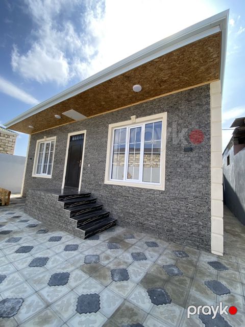 Satılır 3 otaqlı həyət evi/bağ evi 100 m² — Bakı