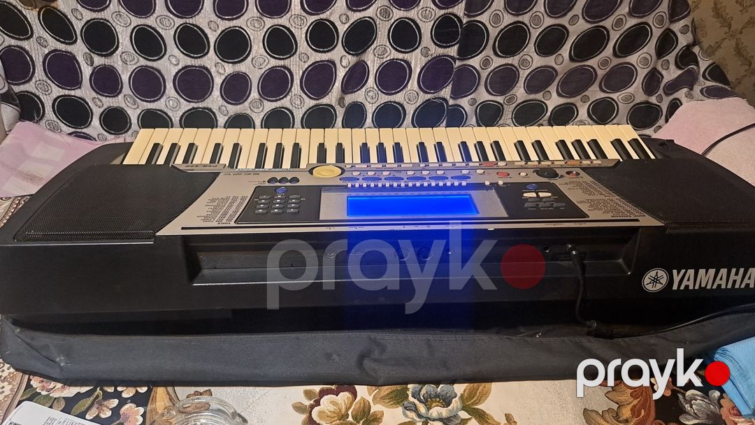 Piano Yamaha 550 — Musiqiə alətləri, Bakı (4)