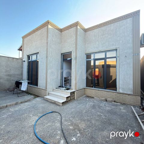 Satılır 3 otaqlı həyət evi/bağ evi 110 m² — Bakı