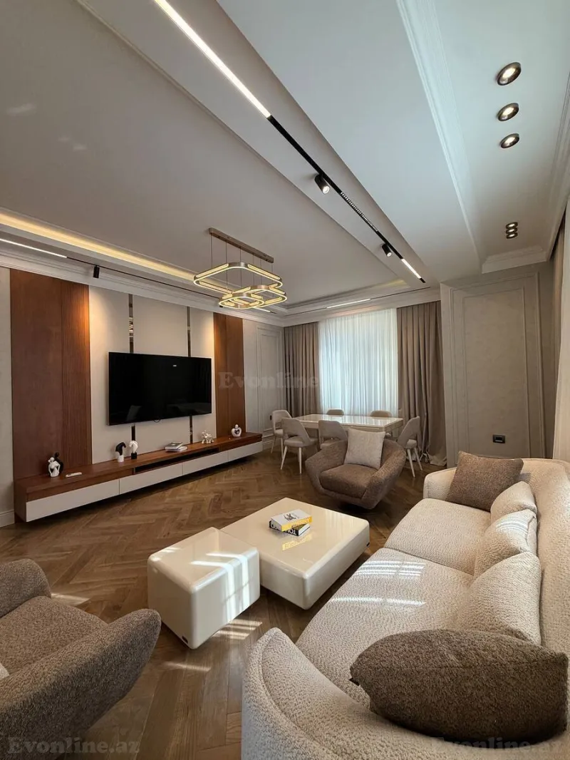 Satılır 4 otaqlı Mənzil Yeni tikili 165 m² Bakı, Yasamal r., Elmlər Akademiyası m — Bakı