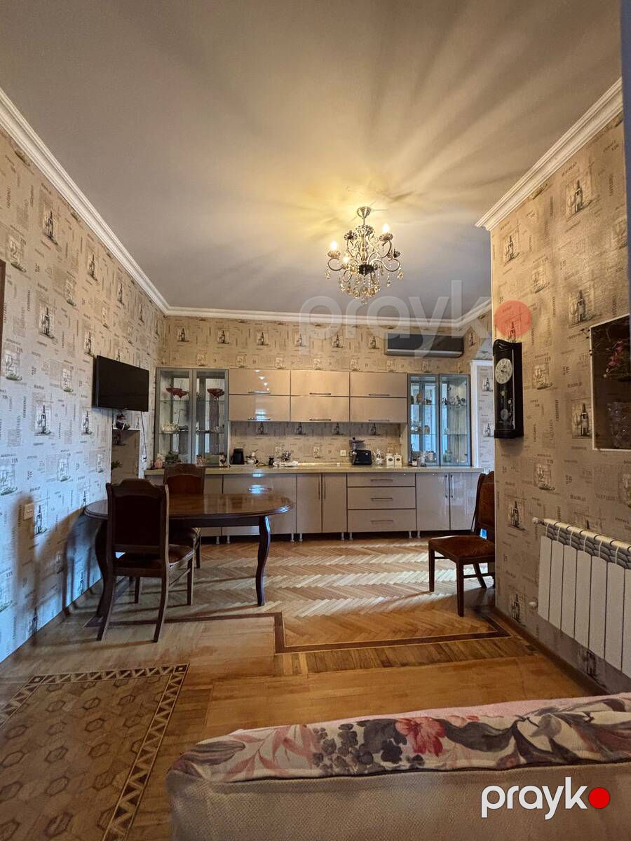 Satılır 3 otaqlı köhnə tikili 120 m² — Mənzil, Bakı (10)