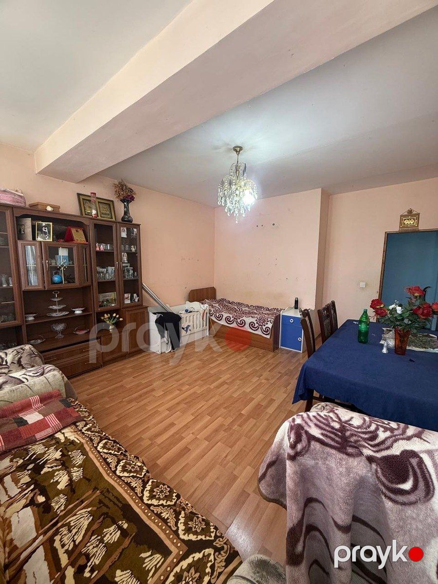 Satılır 3 otaqlı köhnə tikili 105 m² — Mənzil, Bakı (2)