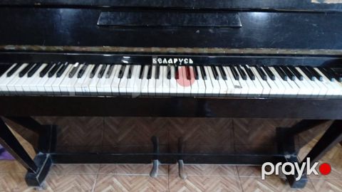 Pianino Belarus yaxşı vəziyyətdə — Abşeron