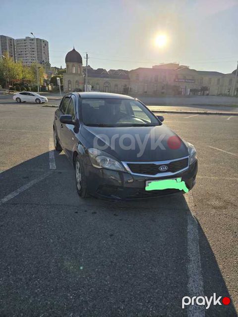 Kia Ceed, 1.4 L, 2010 il, 314 000 km — Bakı